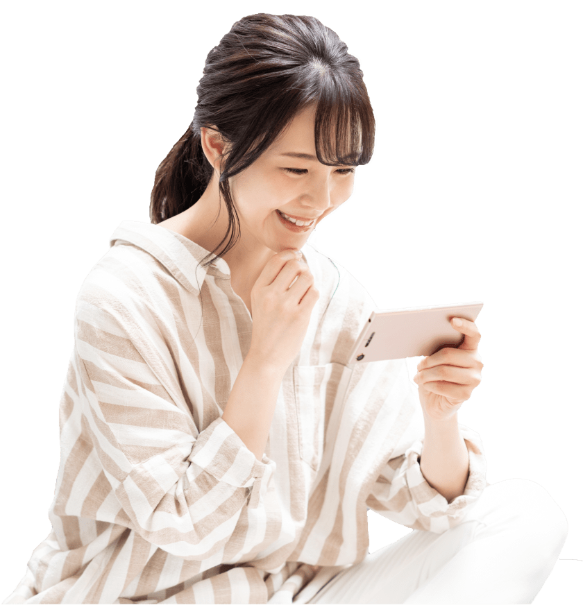 正在研究如何使用 AFTEE先享後付 結帳付款的女模特兒